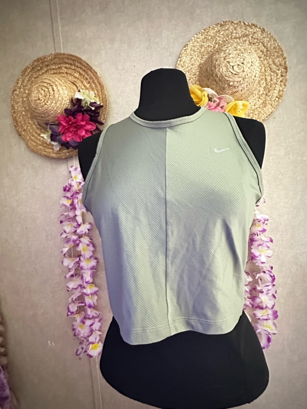 Nike Women’s Sage Green Cropped Tank Top